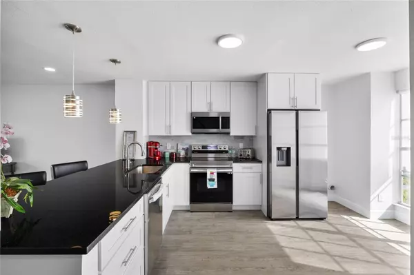 Tampa, FL 33613,13952 FLETCHERS MILL DR