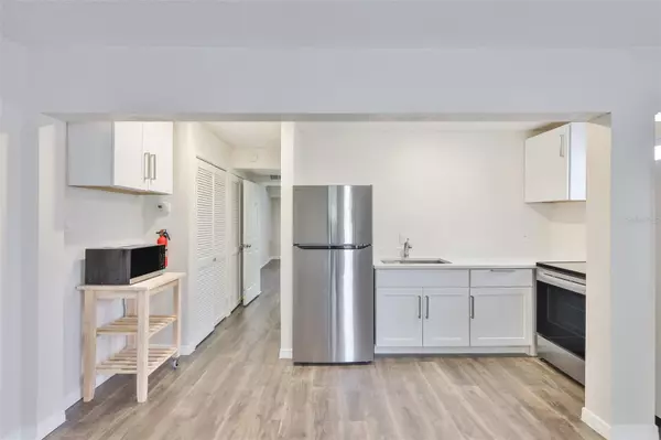 Treasure Island, FL 33706,134 86TH TER