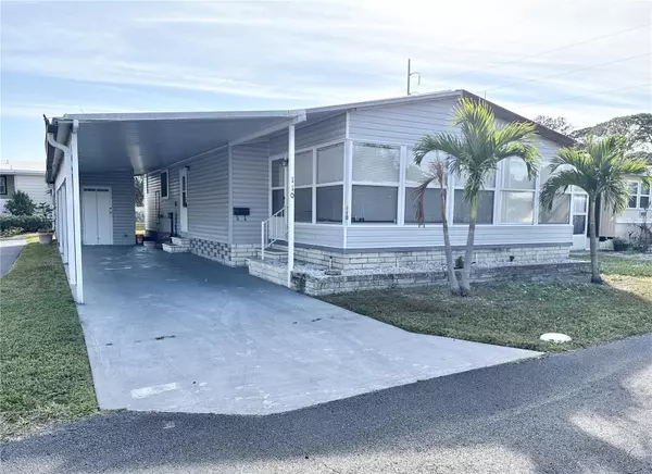 St Petersburg, FL 33702,110 MOUNT CURVE AVE NE #16