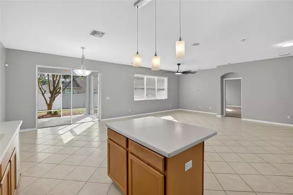 Dover, FL 33527,1403 RUSHGROVE CIR