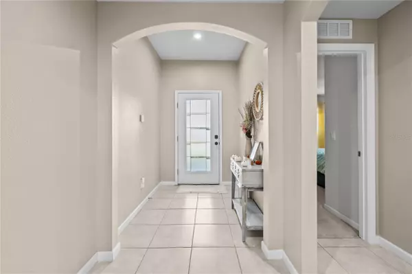 Land O Lakes, FL 34638,18446 HUNTERS MEADOW WALK