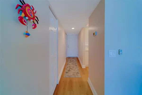 Redington Shores, FL 33708,18304 GULF BLVD #102