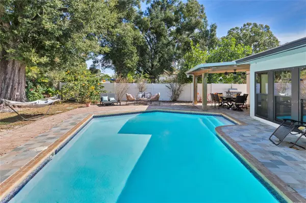 Tampa, FL 33634,7301 TWELVE OAKS BLVD