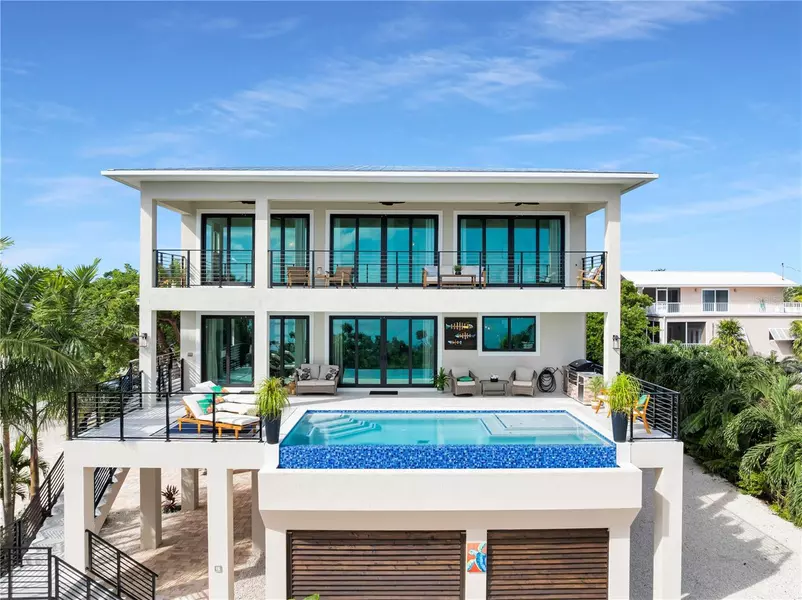 1000 68TH ST, Marathon, FL 33050