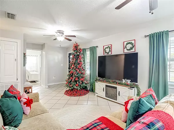 Tampa, FL 33619,3203 PINELLAS PL