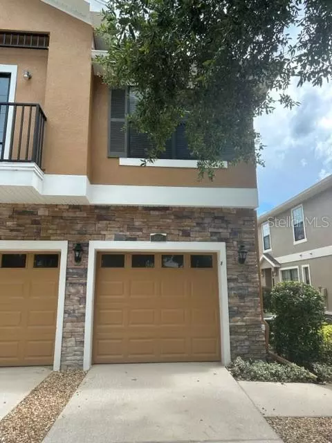 16517 KINGLETRIDGE AVE, Lithia, FL 33547