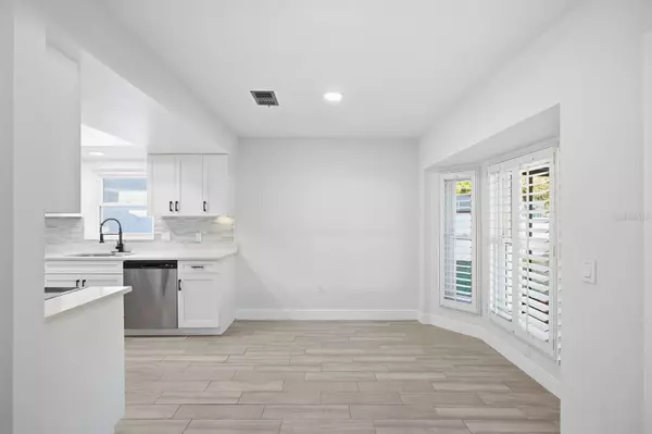 Lakeland, FL 33809,858 CONCORD LN