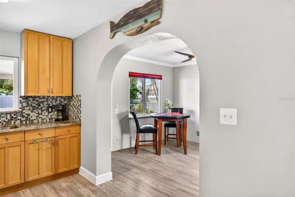 St Petersburg, FL 33703,5519 COMMONWEALTH AVE N