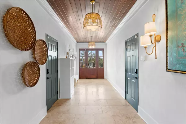 St Pete Beach, FL 33706,3333 W MARITANA DR