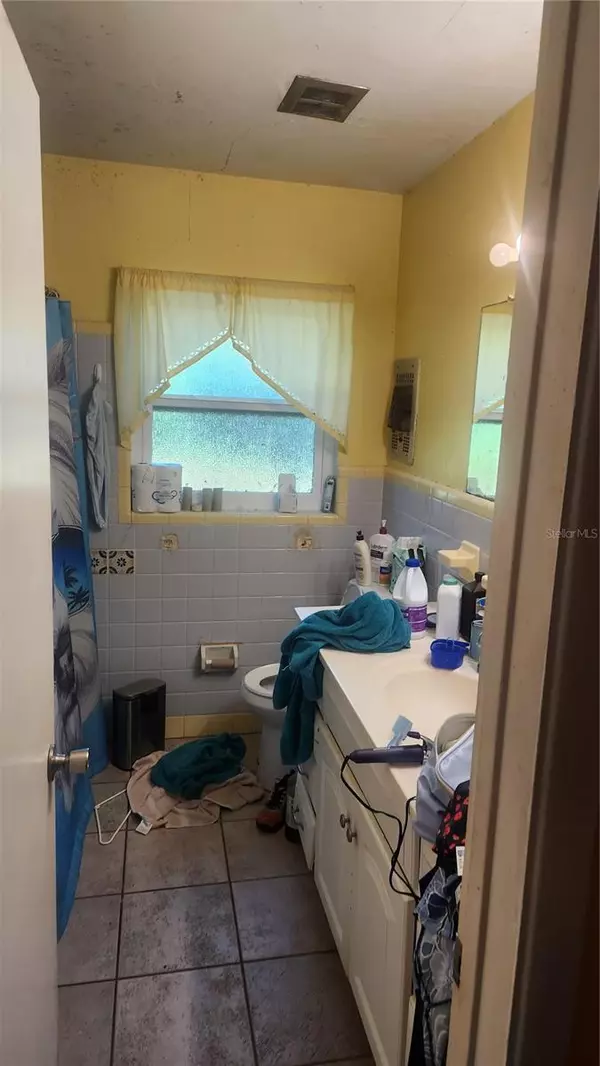 Dunedin, FL 34698,736 SAN CHRISTOPHER DR