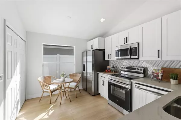 Riverview, FL 33569,11825 WHISPER CREEK DR