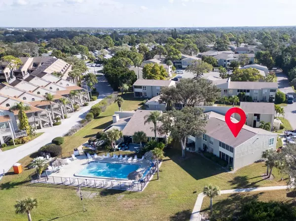 Tarpon Springs, FL 34689,656 WINDRUSH BAY DR #656