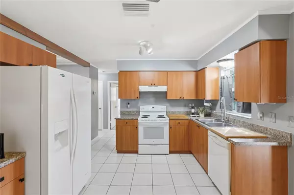 New Port Richey, FL 34653,6637 DOON ST