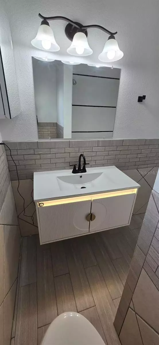 St Petersburg, FL 33714,3900 50TH AVE N