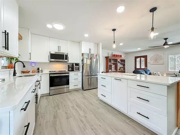 Seminole, FL 33772,11521 64TH AVE