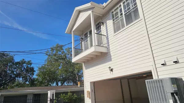 Tampa, FL 33606,113 BOSPHOROUS AVE #1