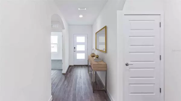 Land O Lakes, FL 34638,17693 ACORN DROP RD