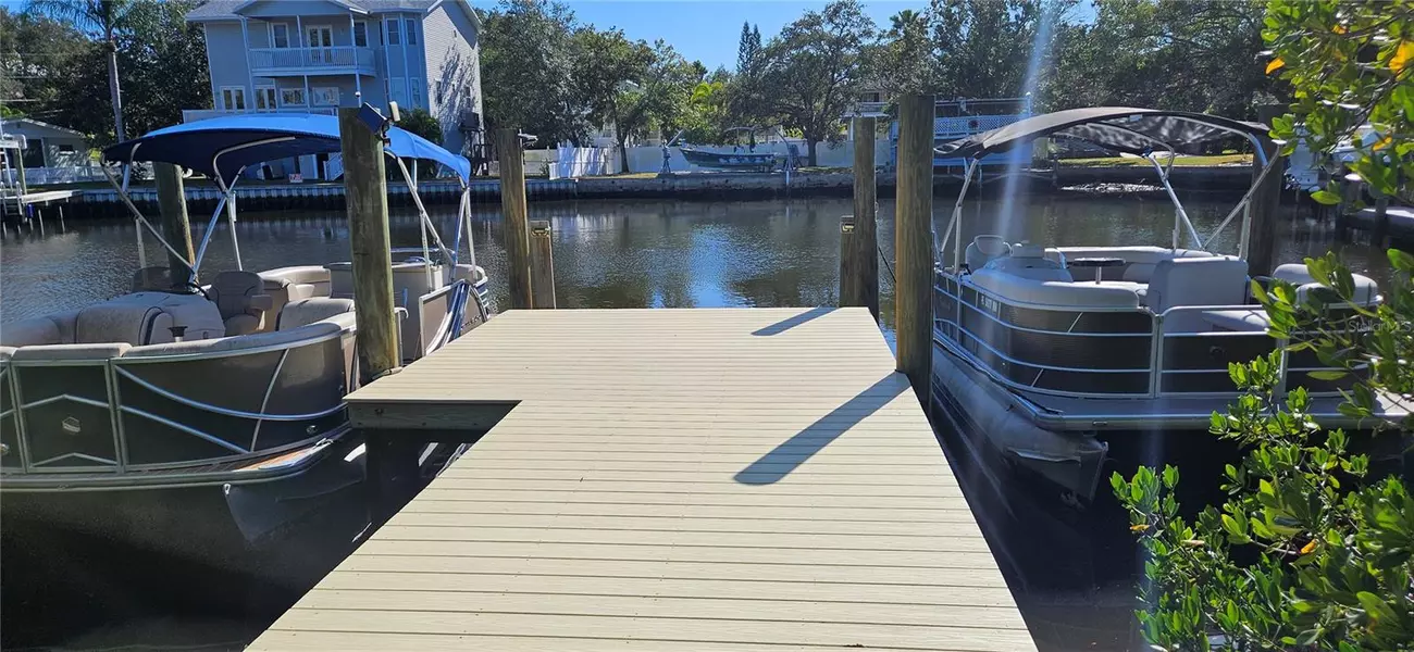 TENNESSEE AVE, Crystal Beach, FL 34681