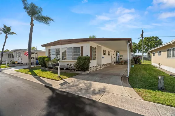 130 PATRICIA AVE #66, Dunedin, FL 34698