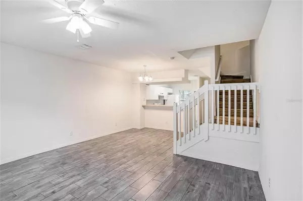 Tampa, FL 33614,4330 HAR PAUL CIR