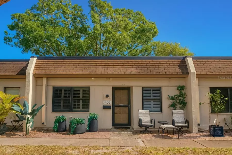 1403 ARROWHEAD CIR W #13E, Clearwater, FL 33759