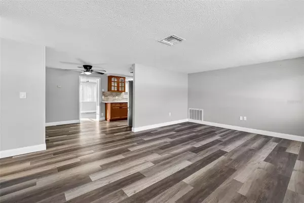 Port Richey, FL 34668,11623 ALPINE Pkwy