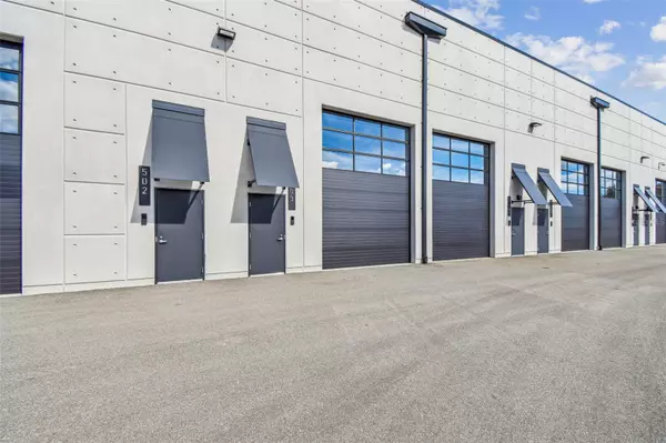 Tampa, FL 33610,6500 MOTOR ENCLAVE WAY #503