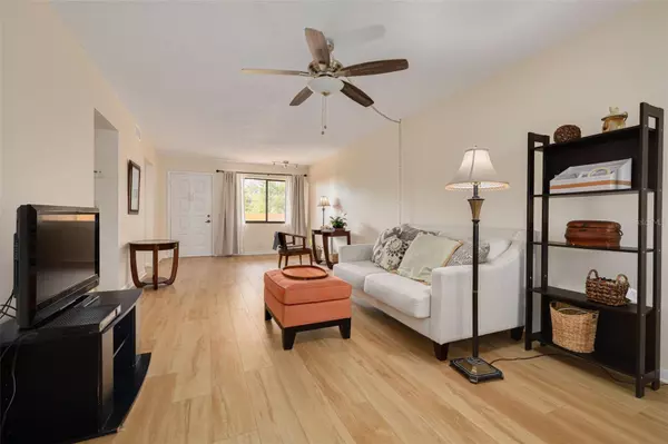 Clearwater, FL 33761,3062 EASTLAND BLVD #406