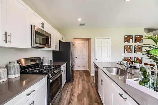 Zephyrhills, FL 33541,36751 SAGEMOOR DR