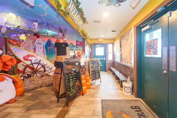 Brandon, FL 33511,704 E BRANDON BLVD