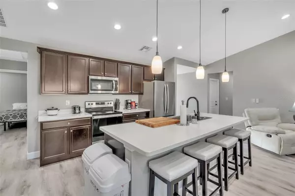 Port Charlotte, FL 33981,6193 CABAL LN