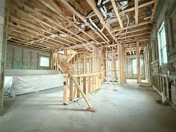 St Petersburg, FL 33703,246 44TH AVE N