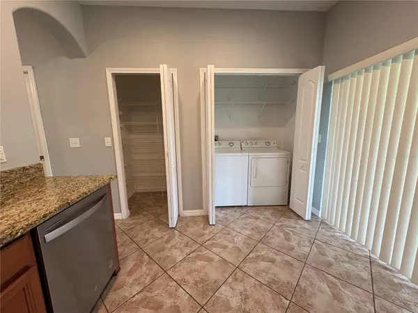 Wesley Chapel, FL 33543,2427 WILLIMETTE DR