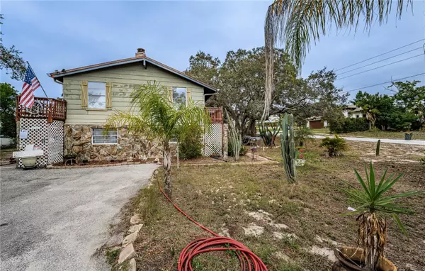 Tarpon Springs, FL 34688,1112 N FLORIDA AVE