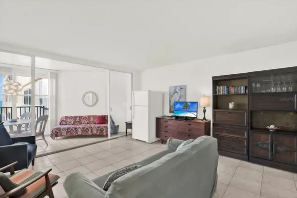 Redington Beach, FL 33708,16400 GULF BLVD #310