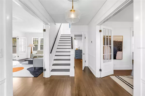 St Petersburg, FL 33704,2320 5TH ST N