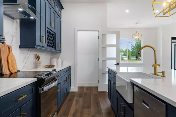 Clearwater, FL 33764,15364 NEWPORT RD