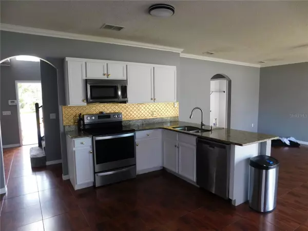 Kissimmee, FL 34759,609 LINNET CT