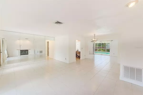 Seminole, FL 33772,6796 122ND ST