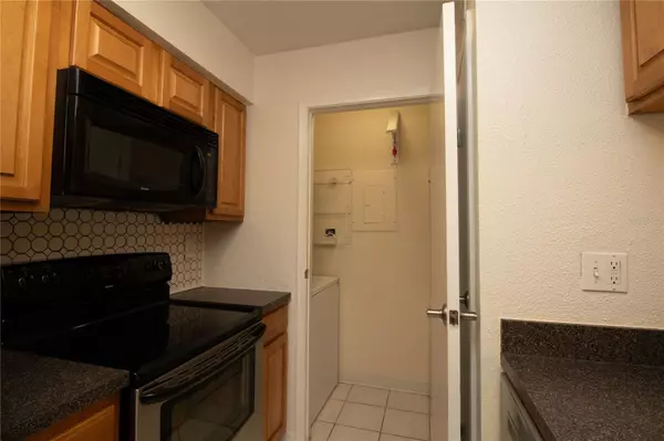 St Petersburg, FL 33702,9100 DR MARTIN LUTHER KING JR ST N #1507