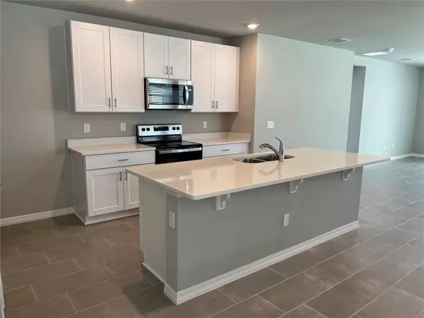 Zephyrhills, FL 33541,34823 TELLURIDE LN