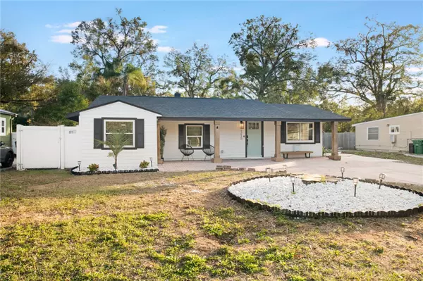 1215 E NORTH ST, Tampa, FL 33604