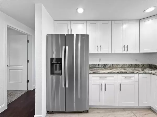 Tampa, FL 33624,15135 PENNINGTON RD