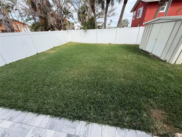 Madeira Beach, FL 33708,13117 4TH ST E