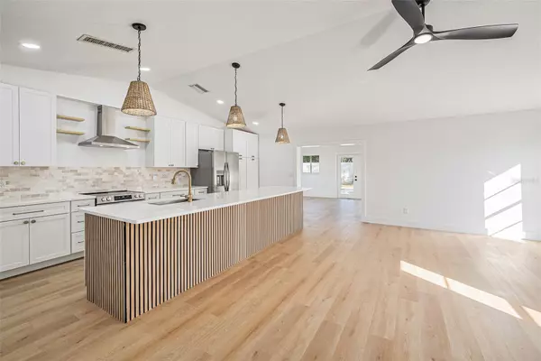 Tampa, FL 33624,11707 CYPRESS PARK ST