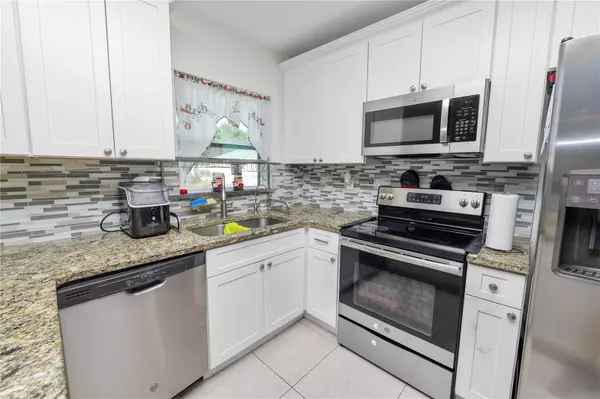 Largo, FL 33774,1826 BONNIE GAIL ST