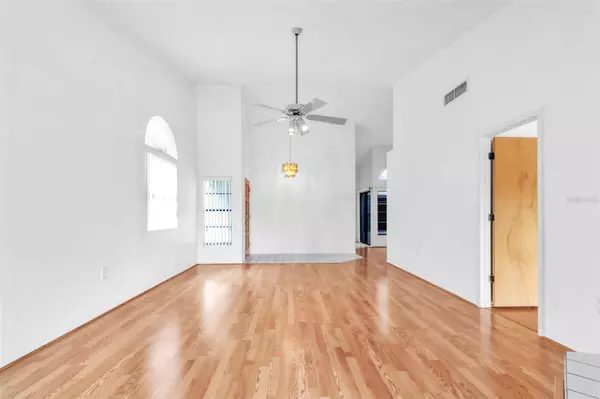 Palm Harbor, FL 34685,5530 SALEM SQUARE DR N