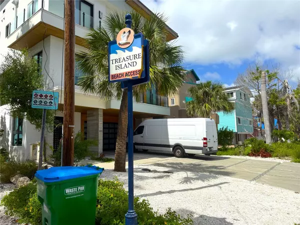 Treasure Island, FL 33706,8301 W GULF BLVD #4