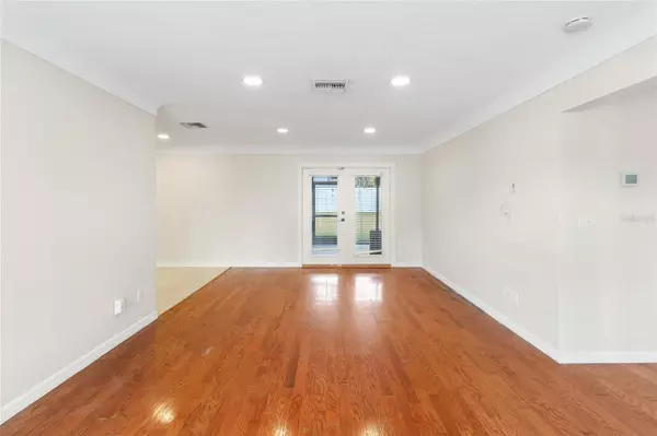 Clearwater, FL 33764,1966 SANDRA DR