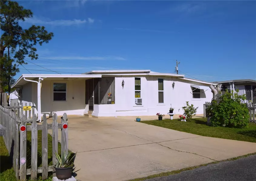 2113 LULLABY DR, Holiday, FL 34691